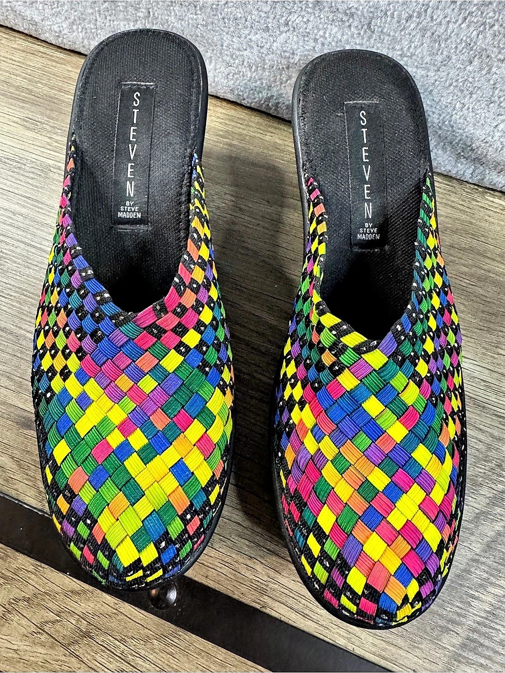 Steven by Steve Madden Multicolor Woven Wedge Mules Like New